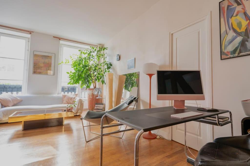 Apartment Spacious In